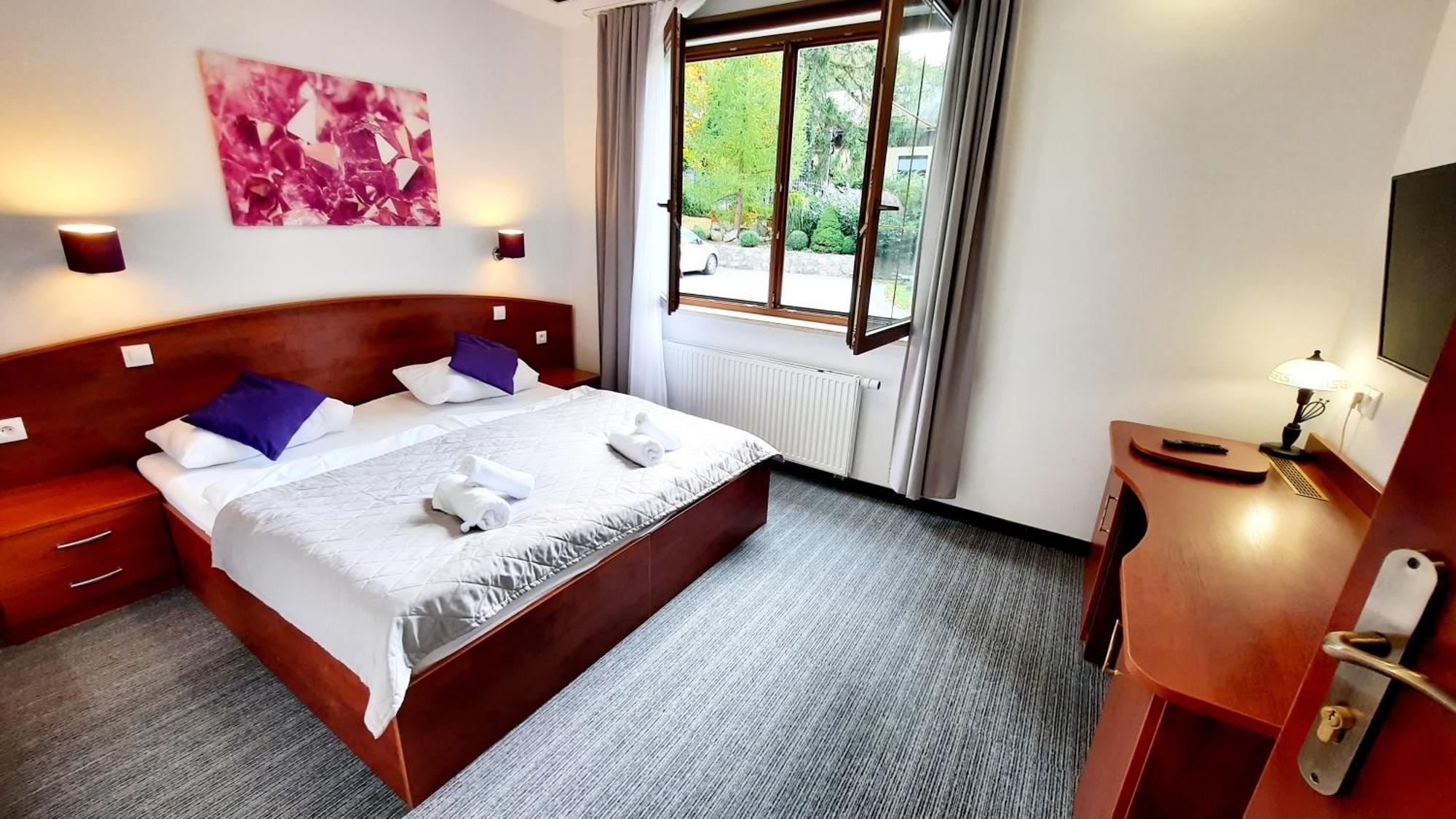 Hotel Malachit 3*
