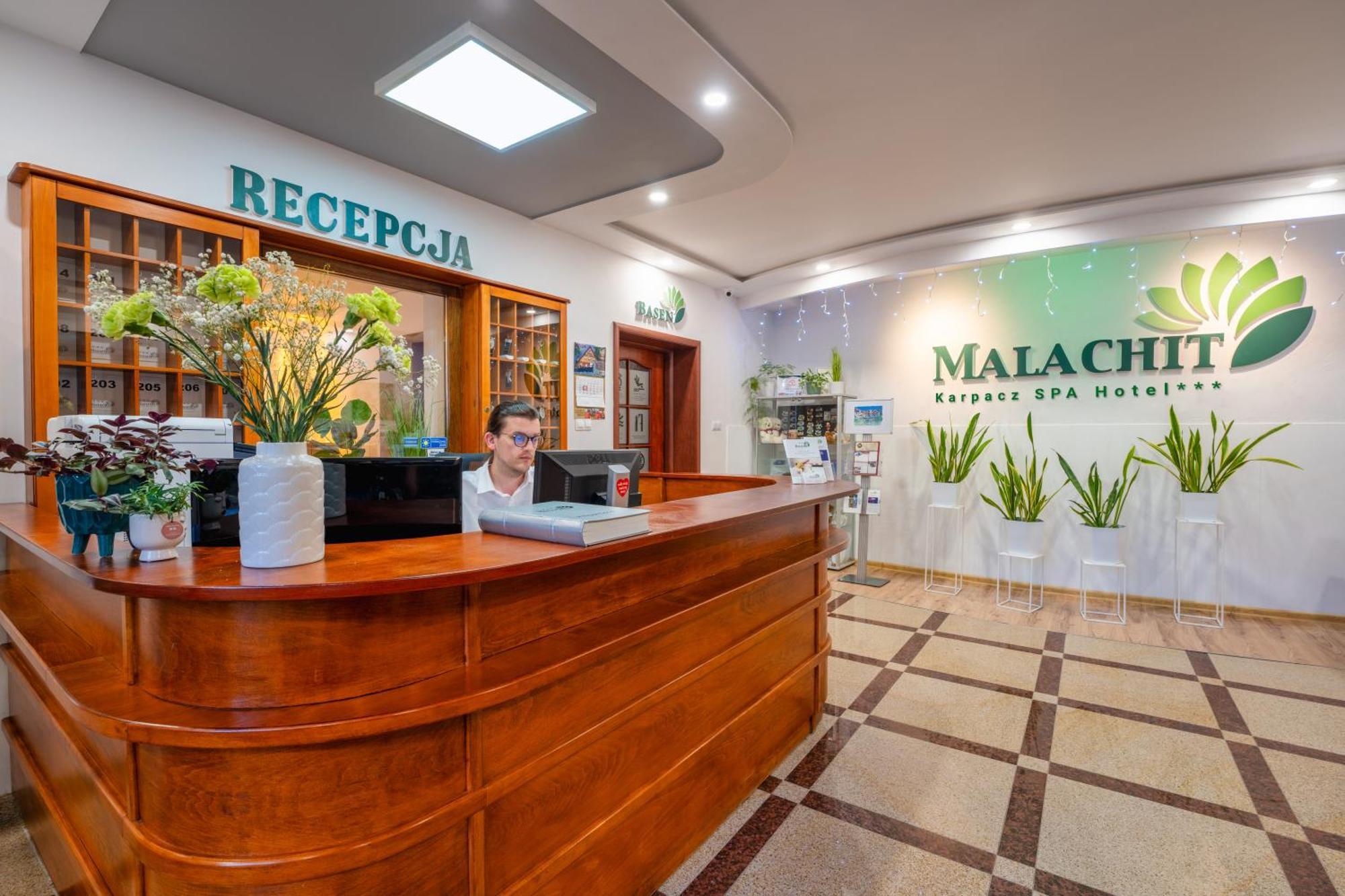 Malachit 3*