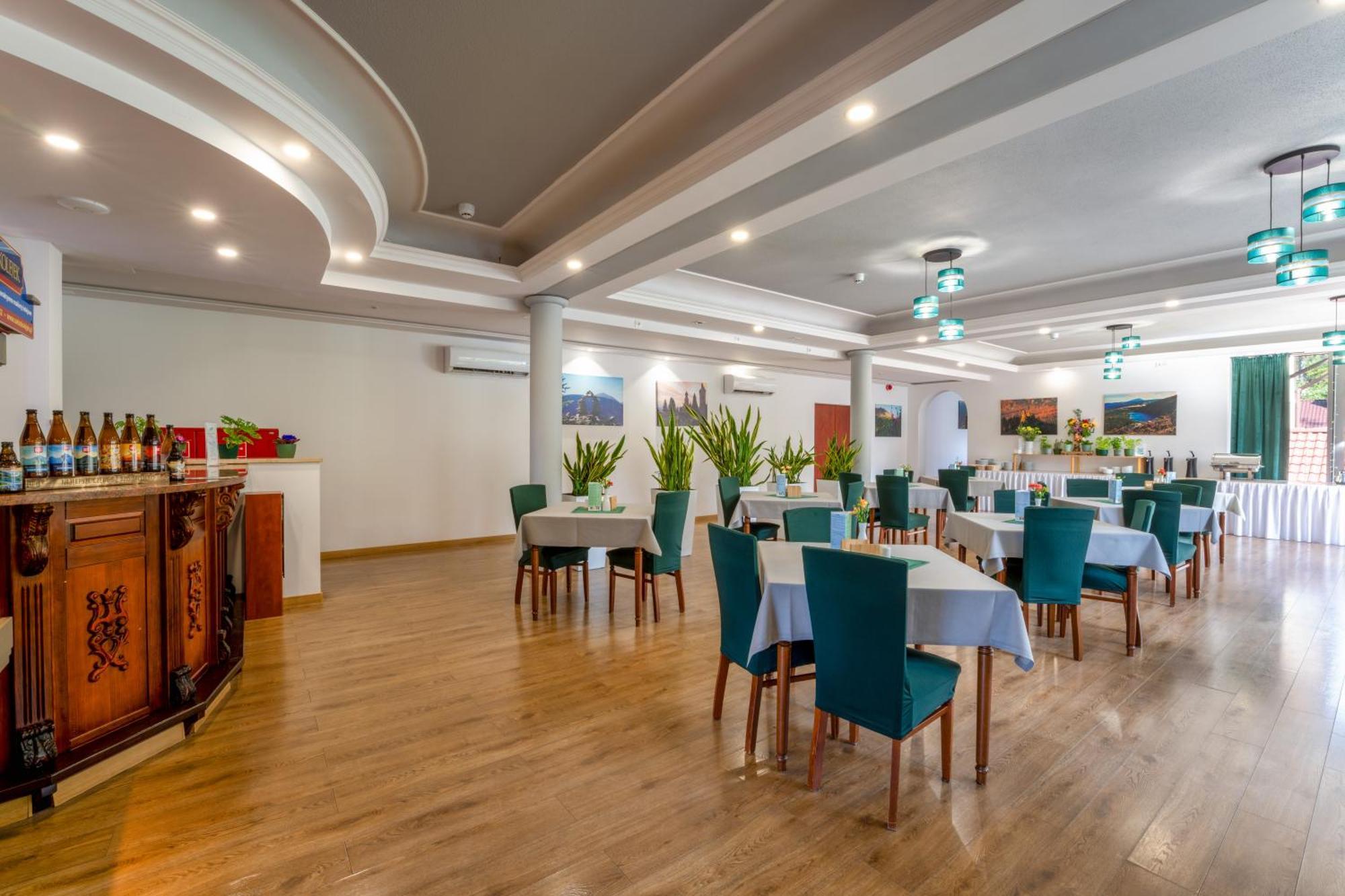 Malachit Hotel 3*